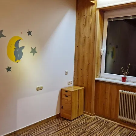 Mateja Apartamento Innerkrems